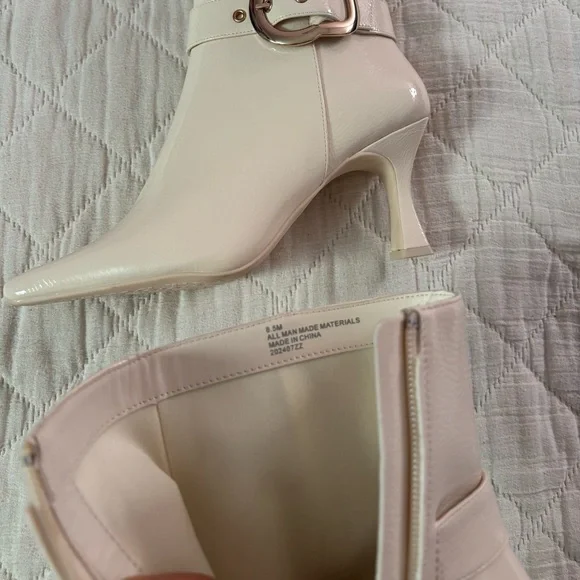 Giani Bini Cream Ankle Booties Sz 8.5 NWOT | Giani Bini Ankle Booties | Booties- - Picture 7 of 7